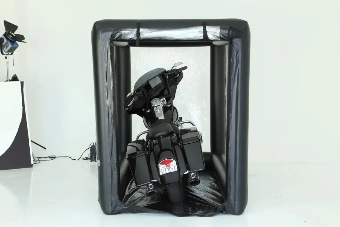 CarCapsule 9' Bike ShowCase Black Indoor (BBSH9)