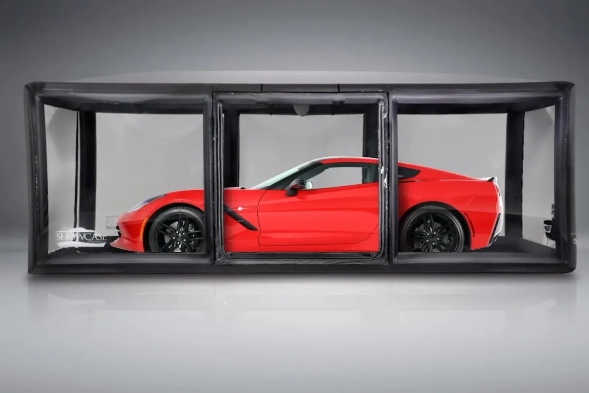 CarCapsule 16' CF1 Series Showcase Carbon Fiber w/Road Emblazoned Floor includes Intellicharger/Led Kit (CCSH16CF1)