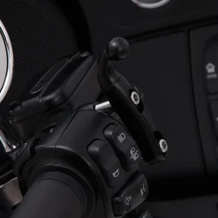 Ciro Smartphone/Gps Holder (Black Perch Mount With Charger (50211)
