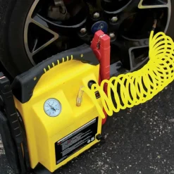 Clore Automotive 1700 Peak Amp 12V Jump Starter w/ Air System (JNCAIR)