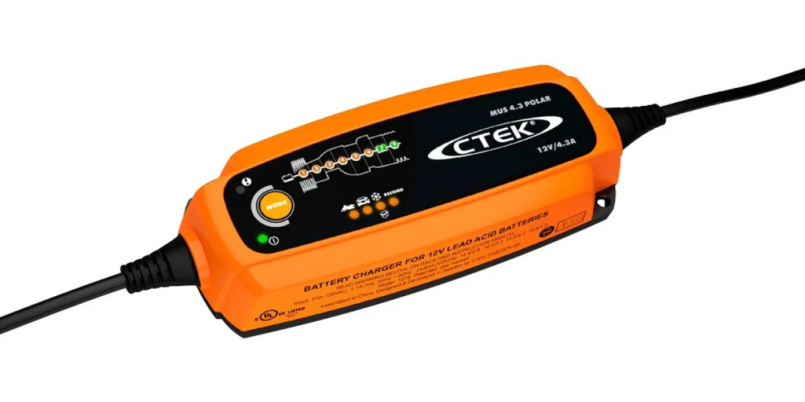 CTEK MUS 4.3 Polar 12V 4.3A Battery Charger - Cold Weather (56-958)
