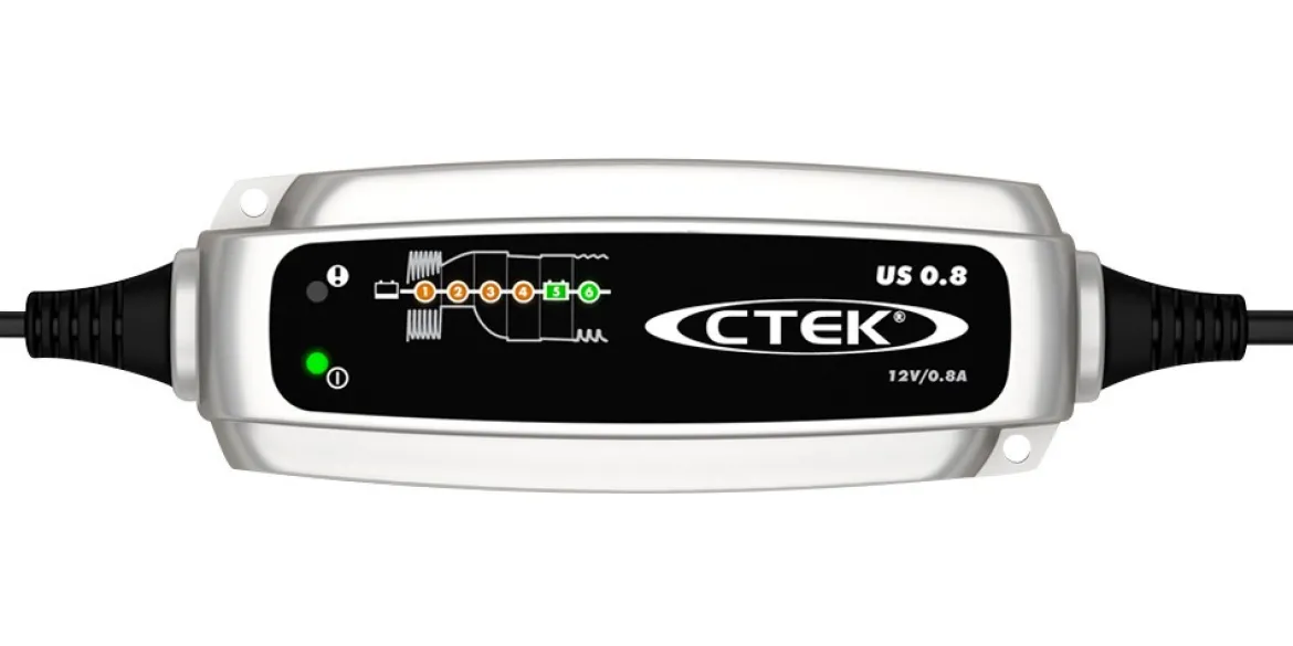 CTEK US 0.8 12V 0.8A Battery Charger and Maintainer (56-865)
