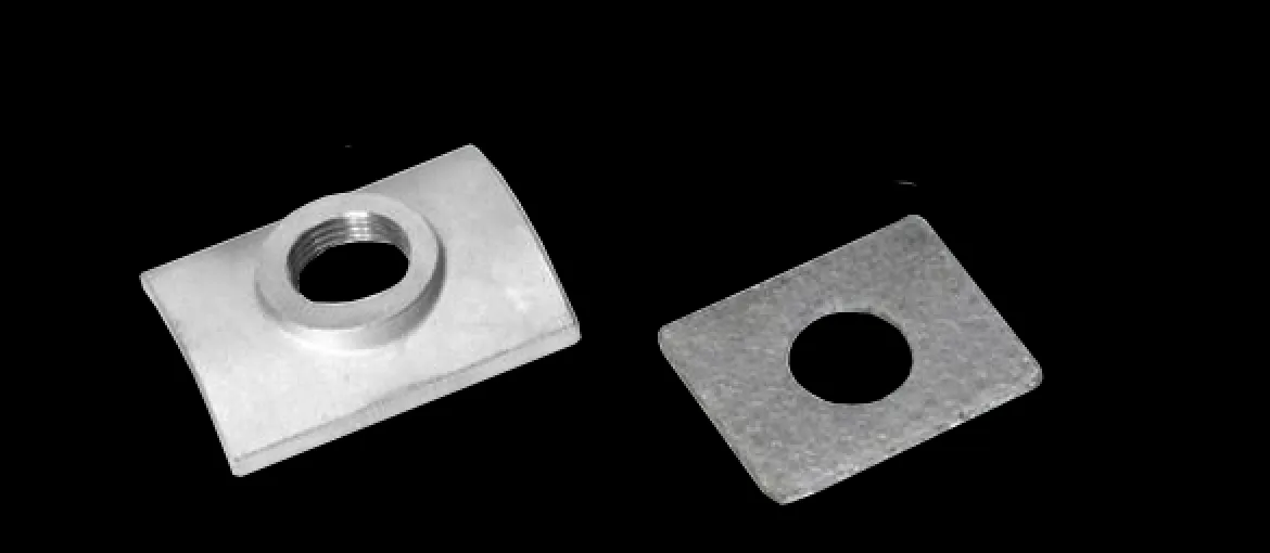 FiTech Oxygen Sensor Bung Kit Weld-On Clamp (60012-2)