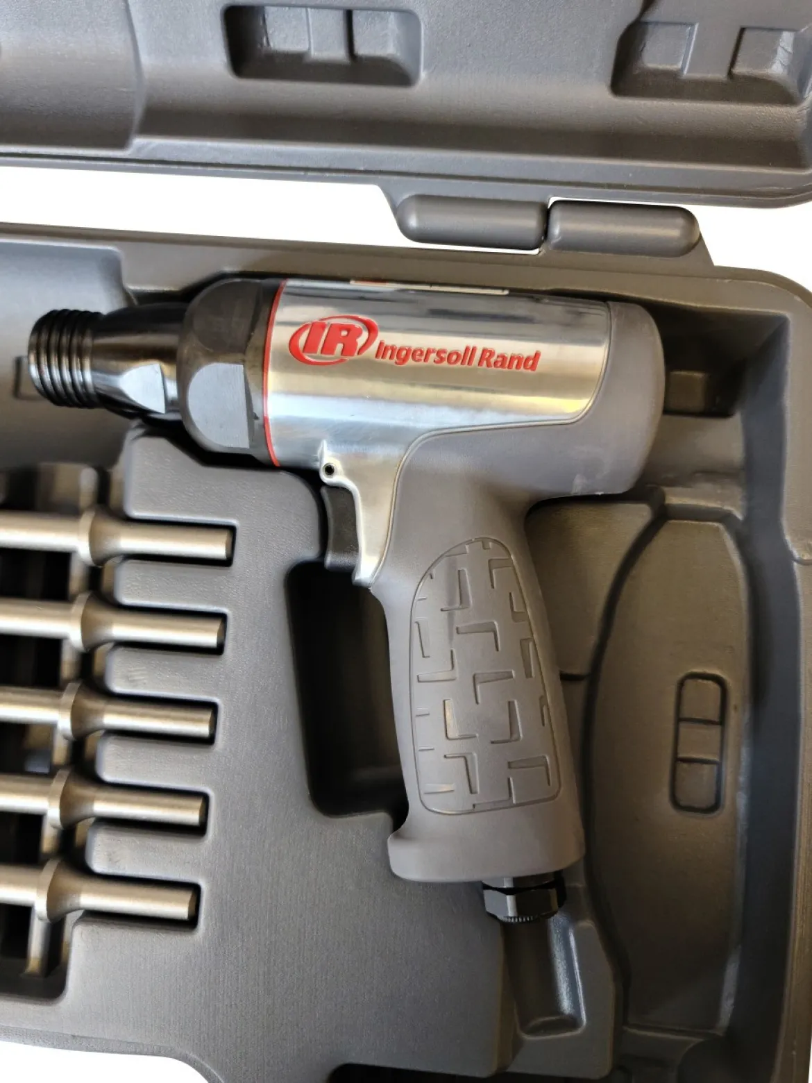 Ingersoll Rand Short Barrel Air Hammer Kit, Low Vibration (123MAXK)