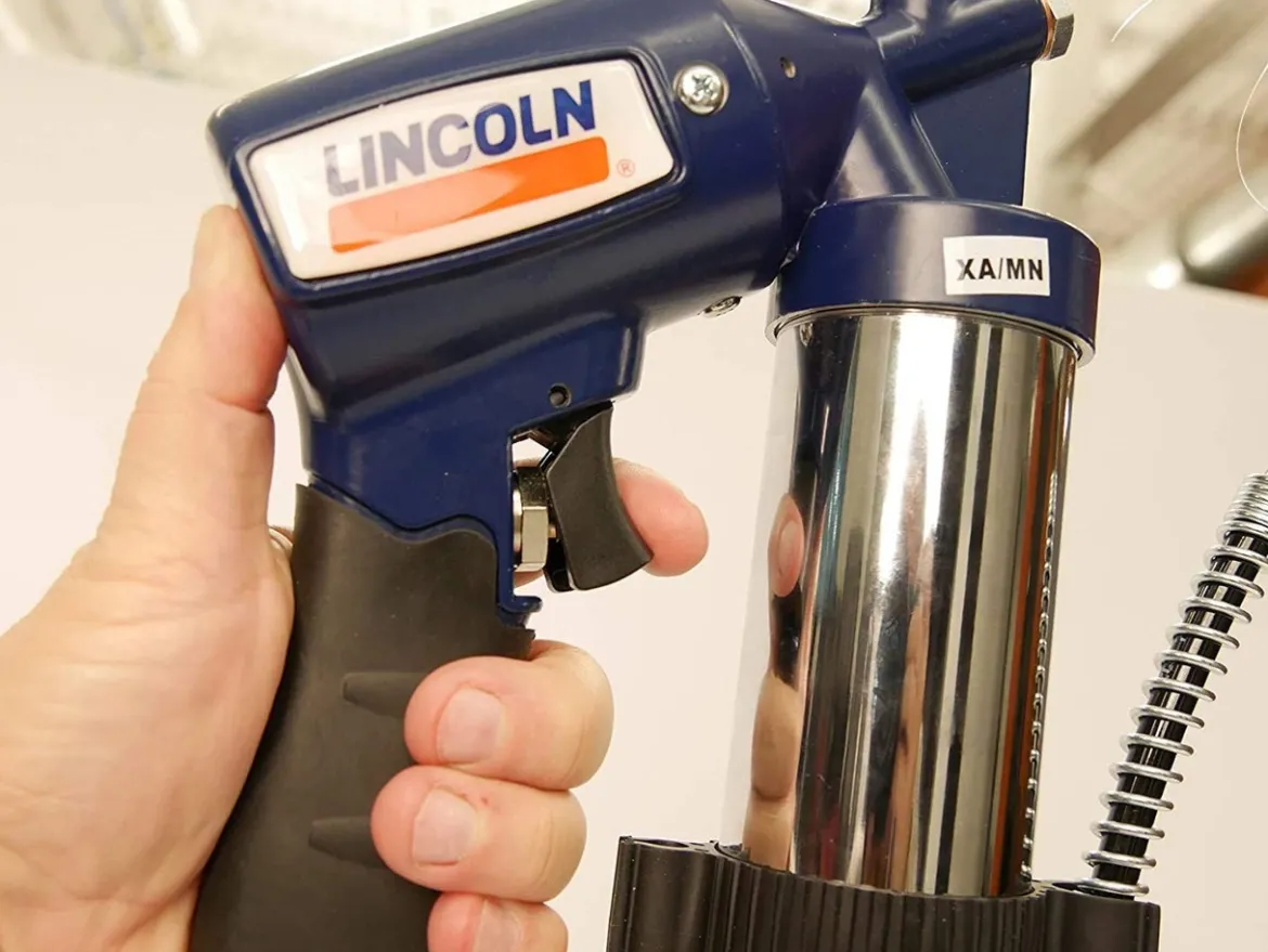 Lincoln 1162 Fully Automatic Heavy Duty Pneumatic Grease Gun, Air-Operated, Variable Speed Trigger