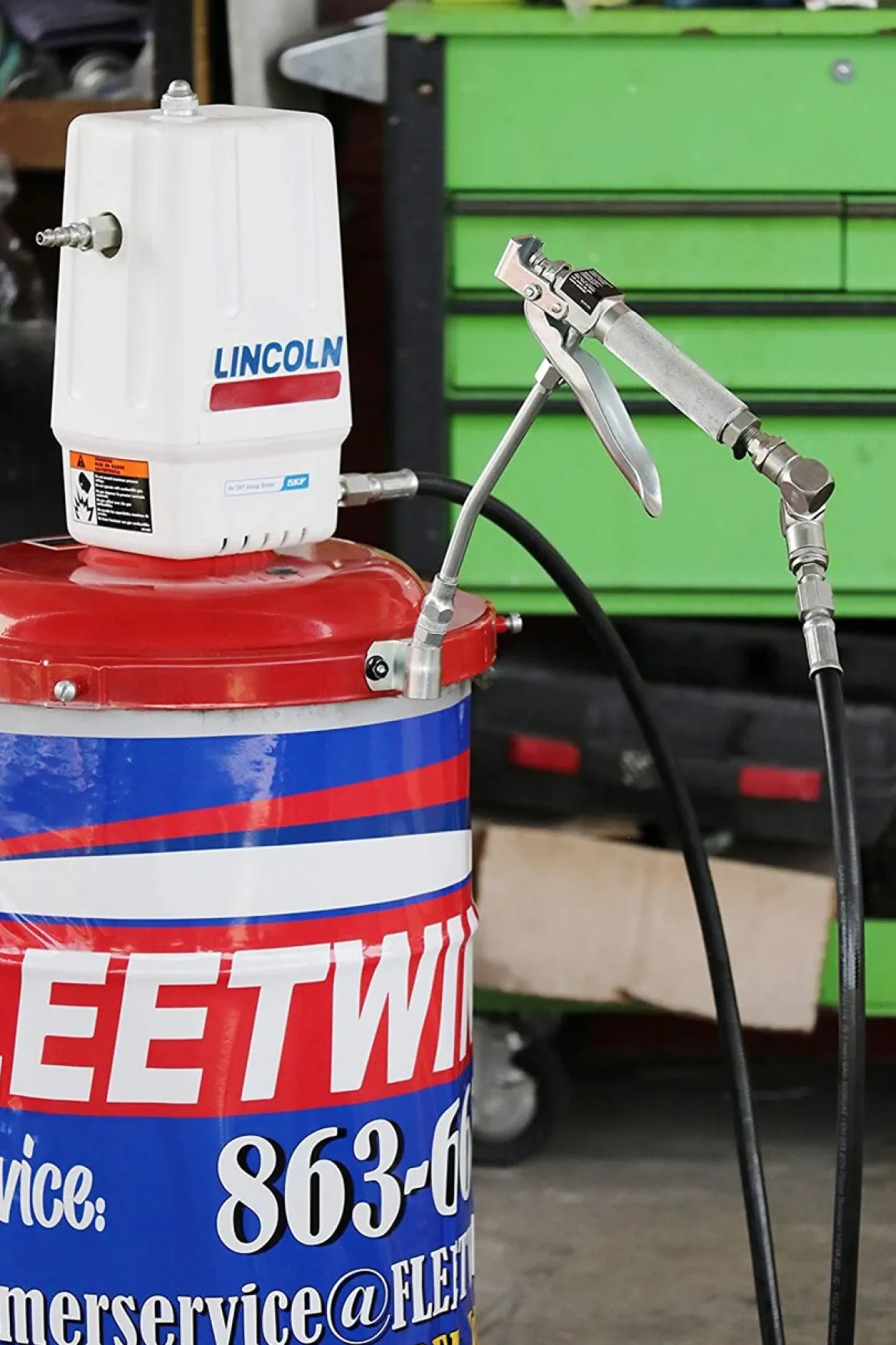 Lincoln Industrial 917 Lubrigun, Chassis Grease Pump For 120 Lb. Containers