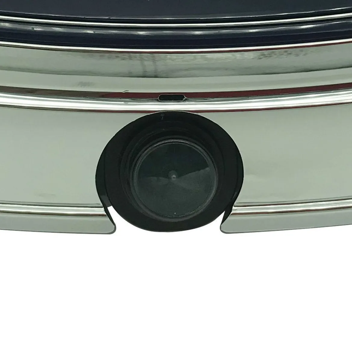 Master Tailgaters Ford Flex (2009-2012) Replacement Ford Emblem with Backup Camera (MT-FF09C)