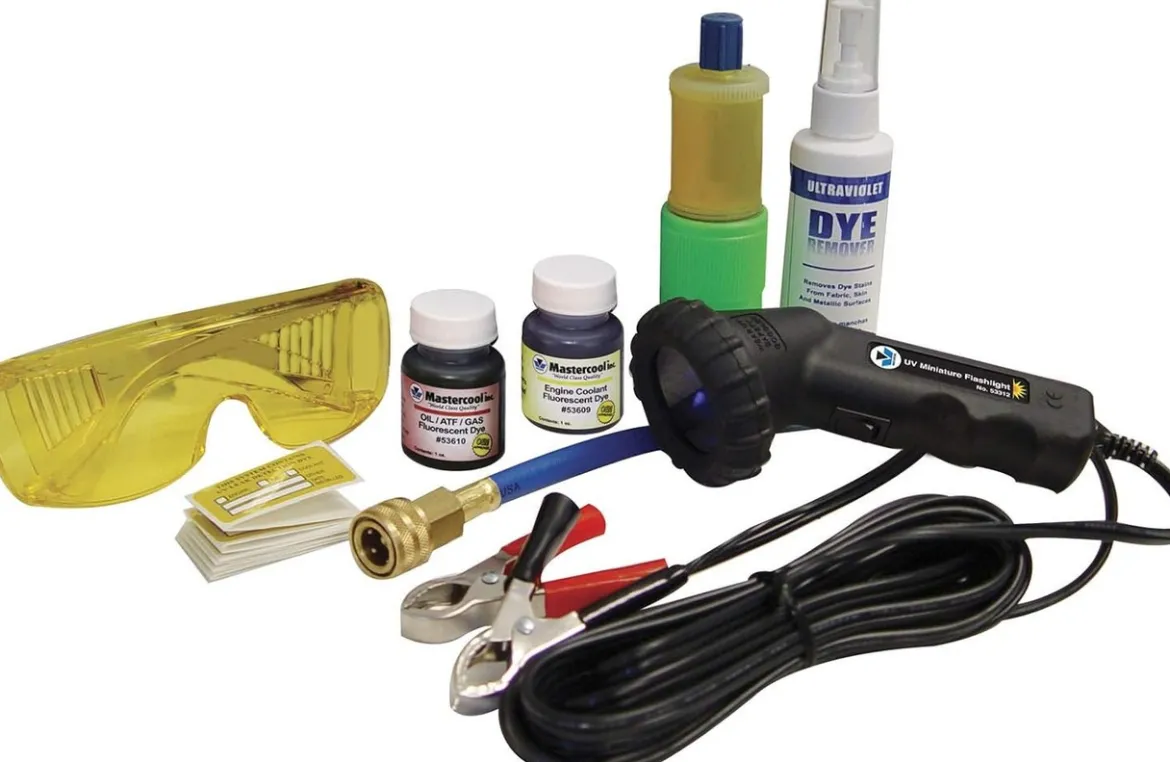 Mastercool 53351 Professional UV Leak Detection Kit