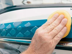 Meguiar's Flagship Marine Wax 16 Oz Liquid Wax (M6316)