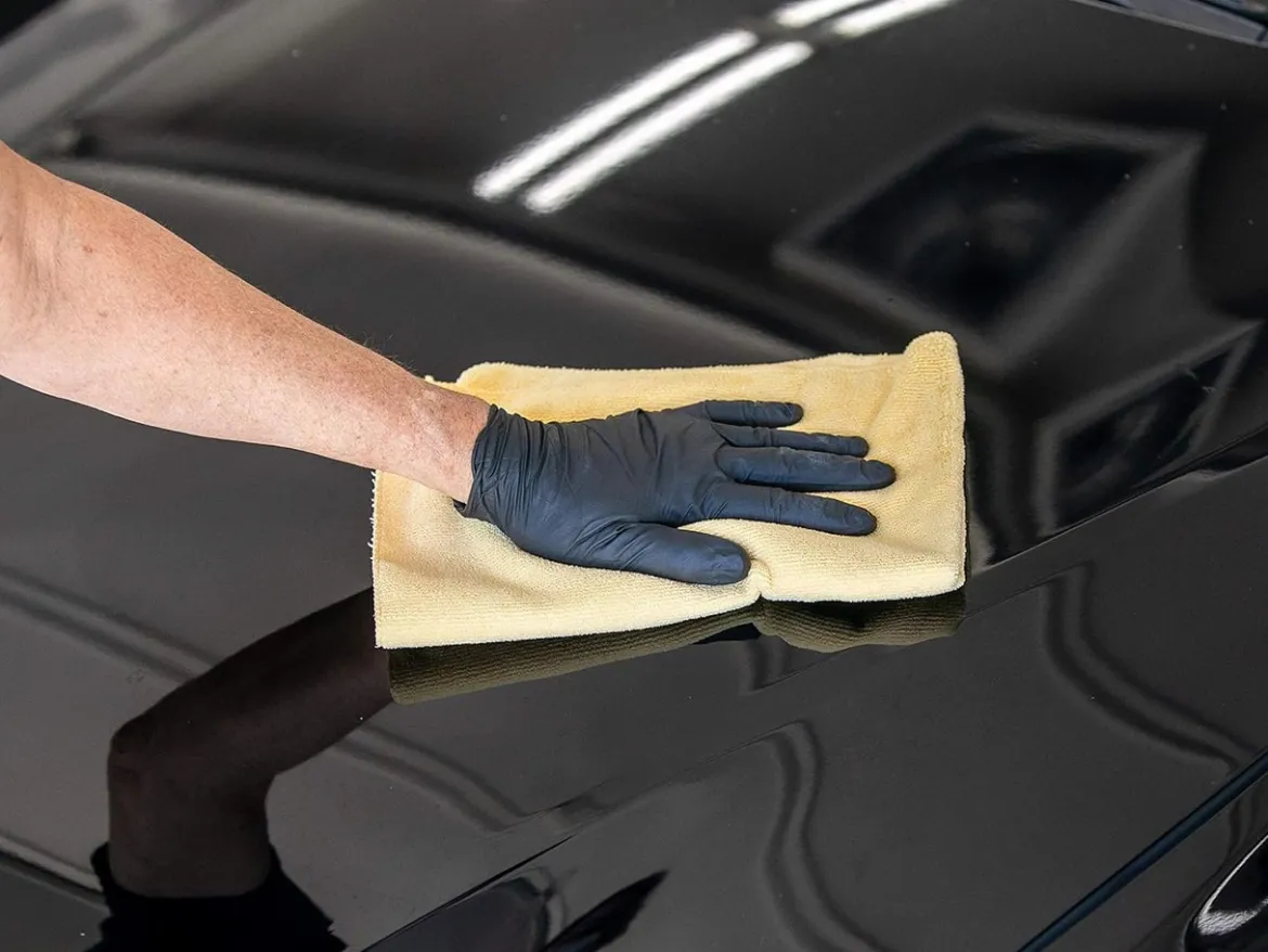 Meguiar's Mirror Glaze Ultra Pro Finishing Polish 32 oz (M21032)