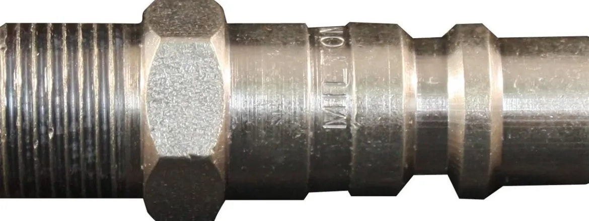 Milton 1859 3/8" MNPT G-Style Plug